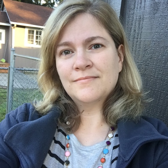 Meet your Posher, Patty - Picture 1 of 3